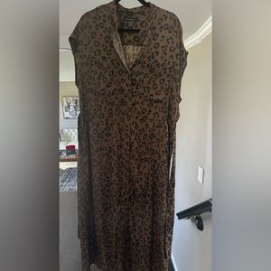 Women’s Banana Republic XL Animal Print Maxi Dress